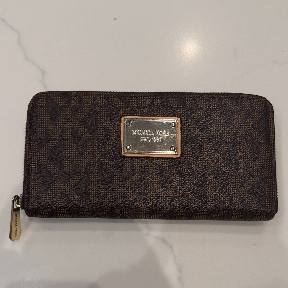Michael Kors Dark Brown Logo Key & Card Holder